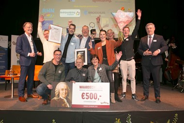 Familiebedrijf Kiezebrink wint Linnaeusonderscheiding 2025